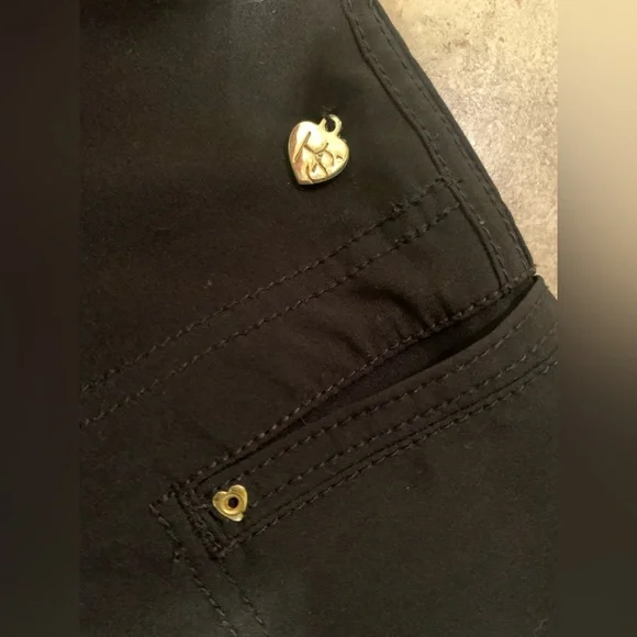 🖤 Heart Soul Women’s Black Scrub Cargo Pants Straight Leg Gold Heart Size Medium - Picture 6 of 14